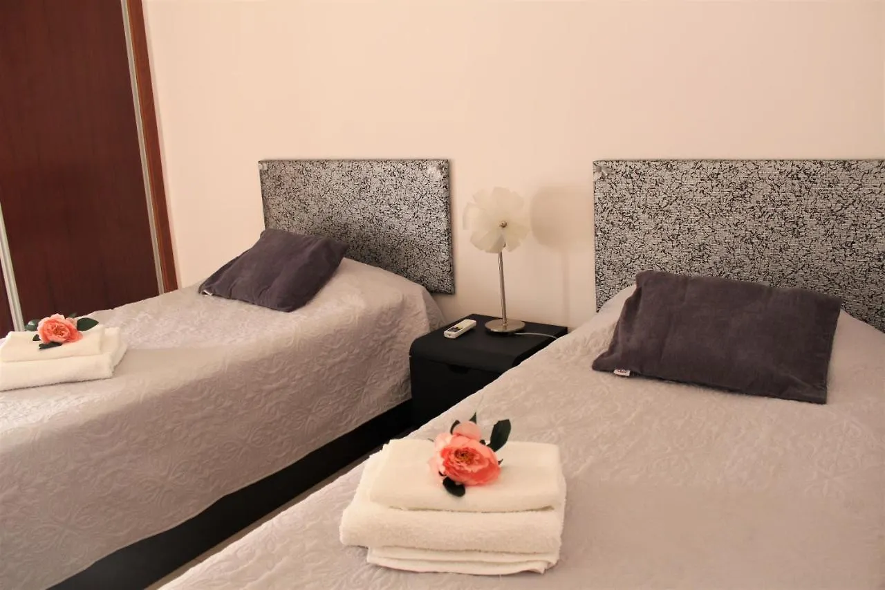 Apartment 1E Praia Dos Pescadores - Casas & Papeis Armacao de Pera